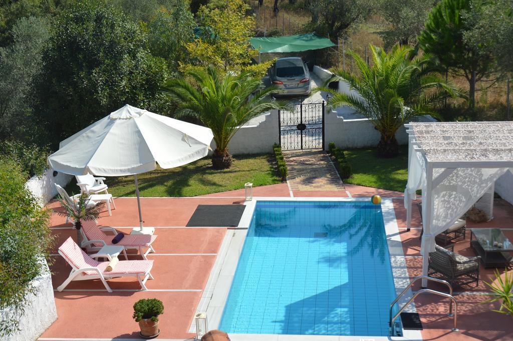 Villa Platanias Agia Paraskevi  Exteriér fotografie